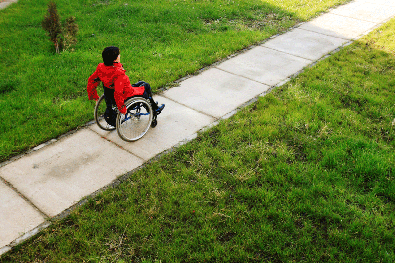 Iașul primește 140 milioane de lei pentru persoanele cu handicap. Cât plătește statul la nivel național