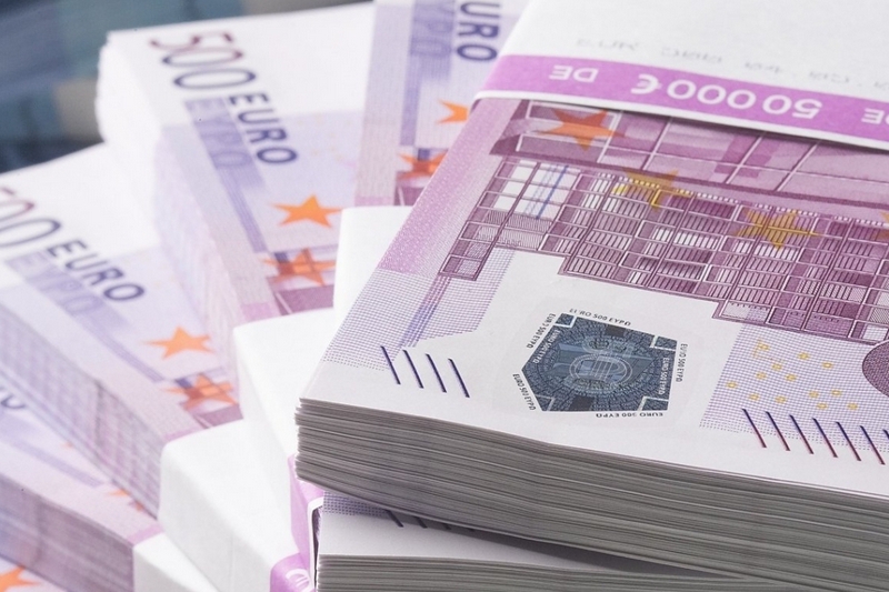 Bolojan, tot mai dator. Guvernul crește plafonul de împrumut la aproape 100 miliarde de euro în 2026