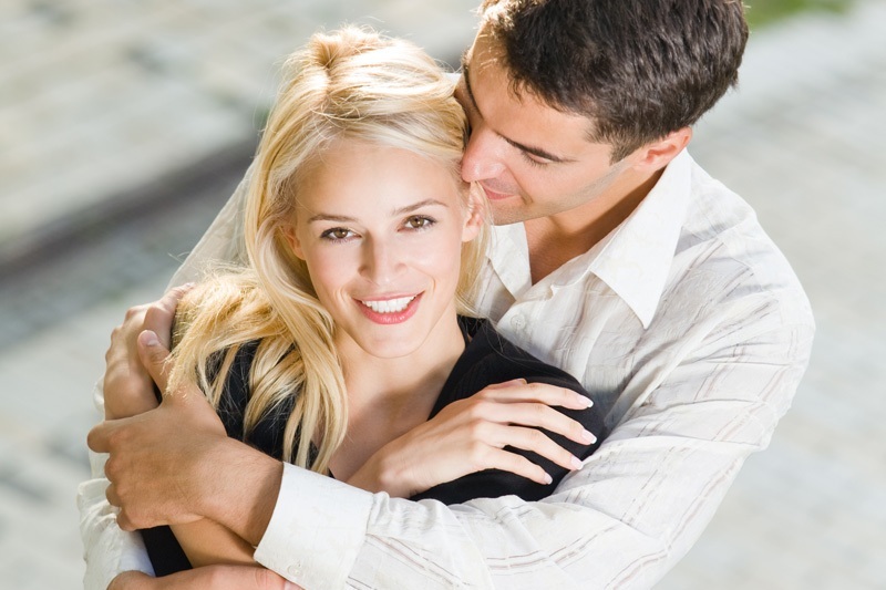 Studiul care surprinde pe toată lumea. Ce femei sunt cele mai dorite de către bărbați