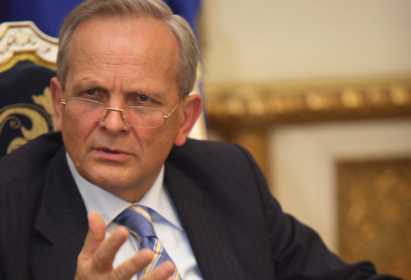 Theodor Stolojan: „România nu a fost în stare să îndeplinească proiectele la care s-a angajat”
