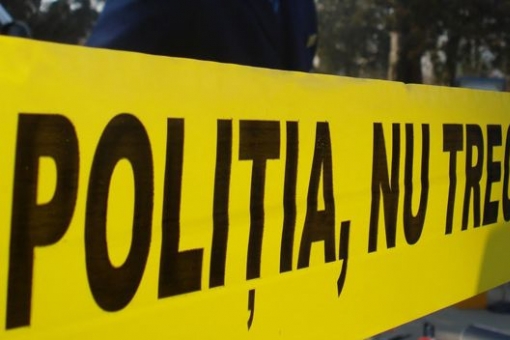 O fată de 15 ani a murit, după ce s-a aruncat de la etajul 5 al unui bloc. Tragedia a avut loc în București