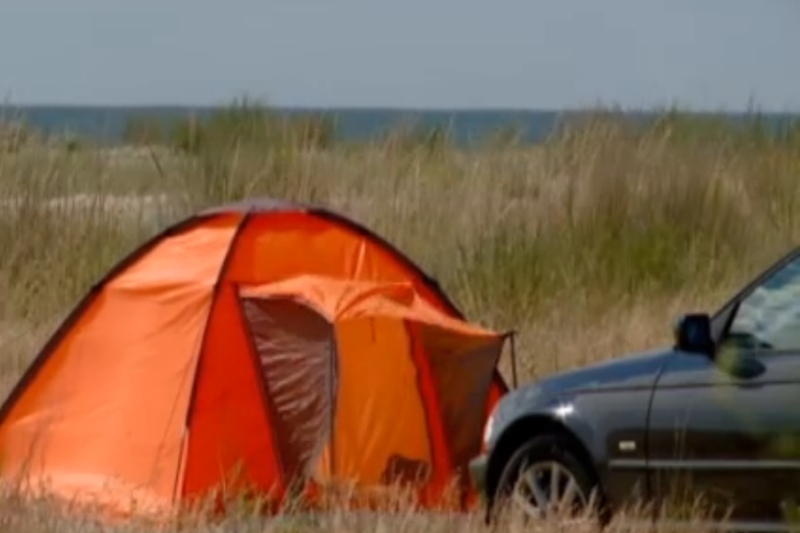 Experiența neplăcută prin care a trecut un turist român, plecat cu cortul în GRECIA. Ce a pățit într-o noapte, în timpul vacanței sale