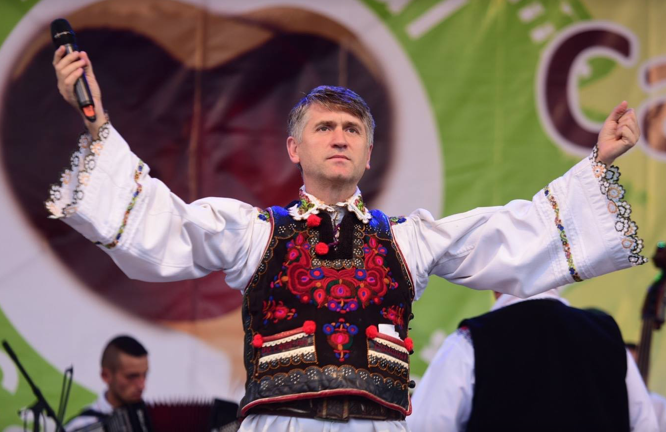 Fostul preot Cristian Pomohaci a fost reținut într-un dosar de viol și agresiune sexuală asupra unui minor