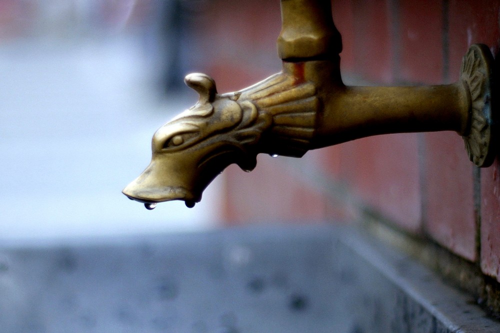 Eforie Sud rămâne fără apă potabilă pe 22 și 23 aprilie. Locuitorii sunt sfătuiți să-și facă rezerve