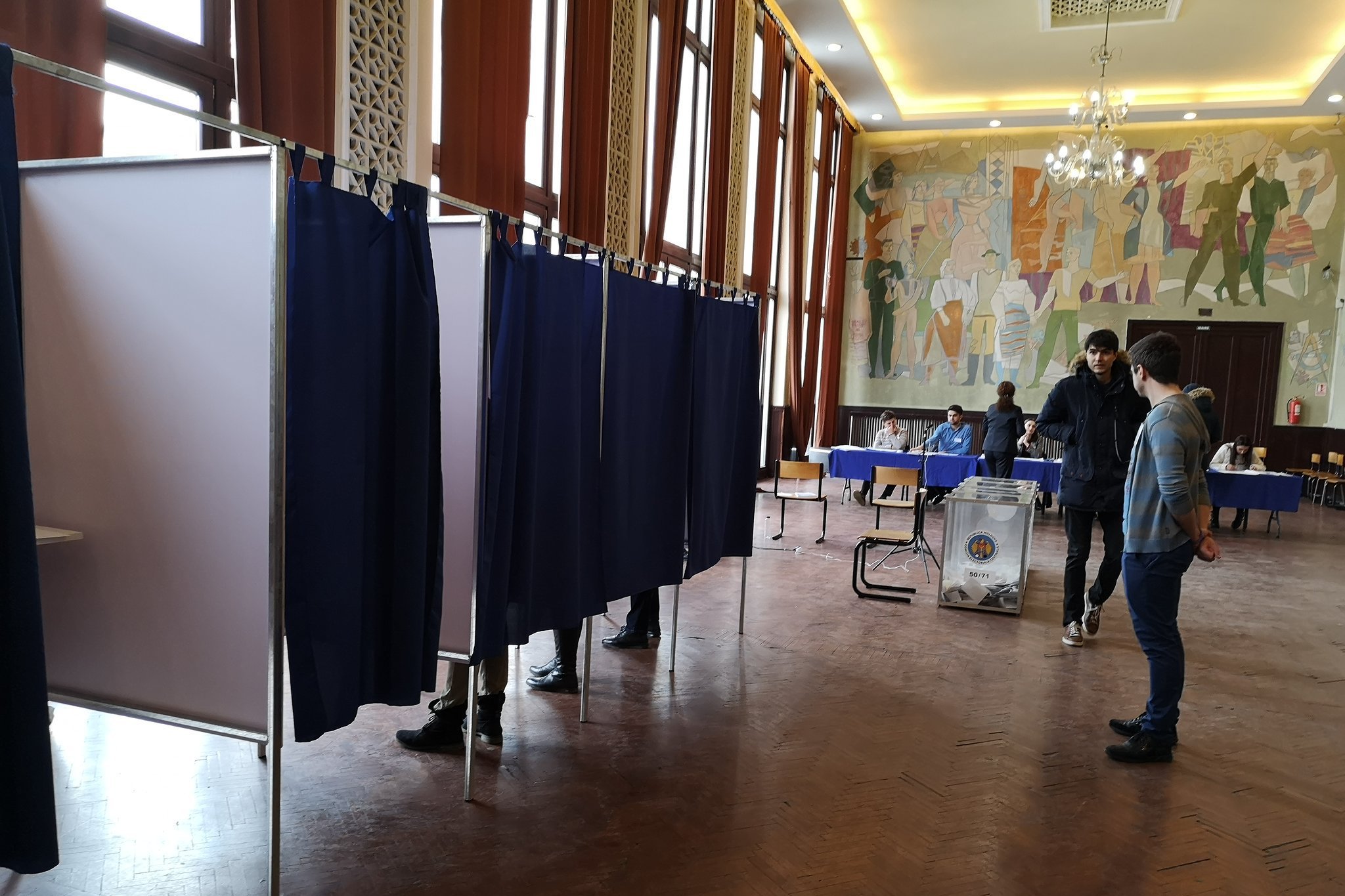 Oficial. Comisia Electorală Centrală din Republica Moldova: Votul din Europa s-a încheiat. Rezultate preliminare, luni dimineață