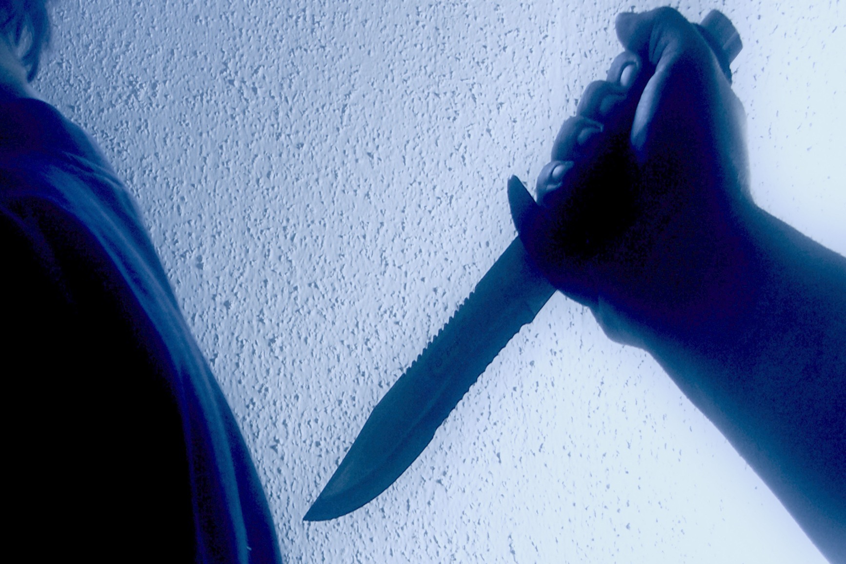 Șoc în Ilfov. Un copil ar fi înjunghiat un bărbat pentru că nu i-a dat bomboane de Halloween