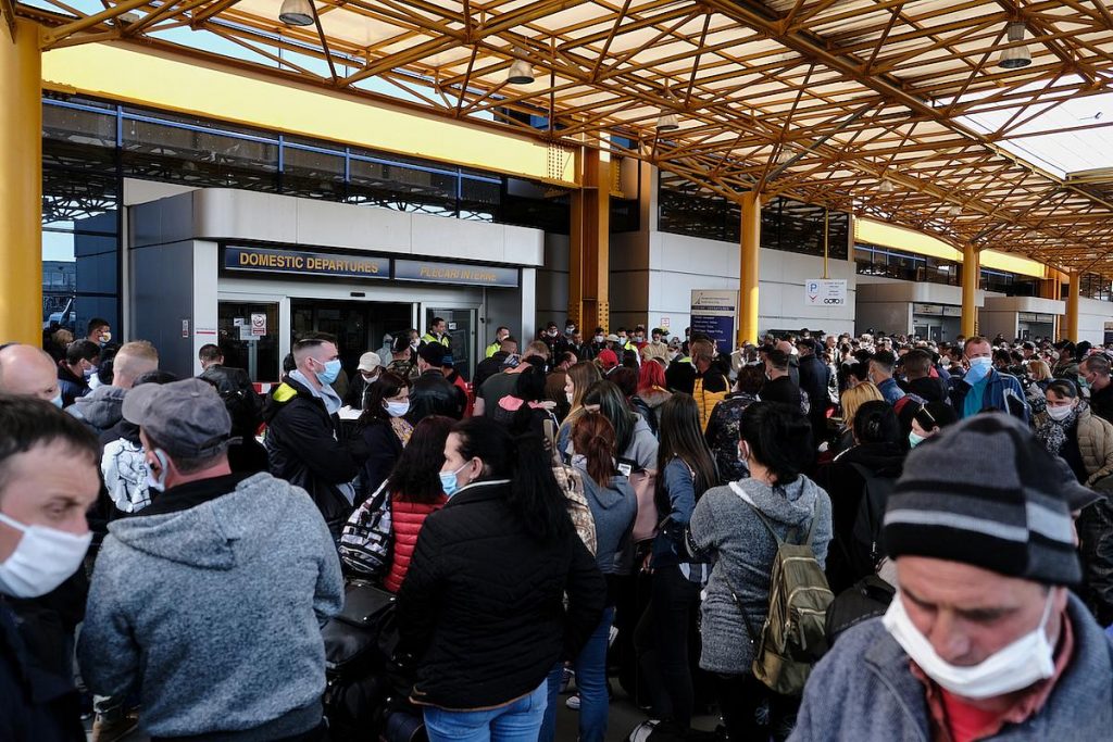 Germania restrânge ajutoarele sociale pentru unii români și bulgari. Mulți dintre imigranții balcanici vor fi trimiși acasă