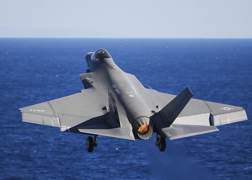 Rusia contestă acuzațiile privind ÎNCĂLCAREA spațiului aerian estonian: Zborul efectuat a fost în conformitate cu regulamentele internaționale