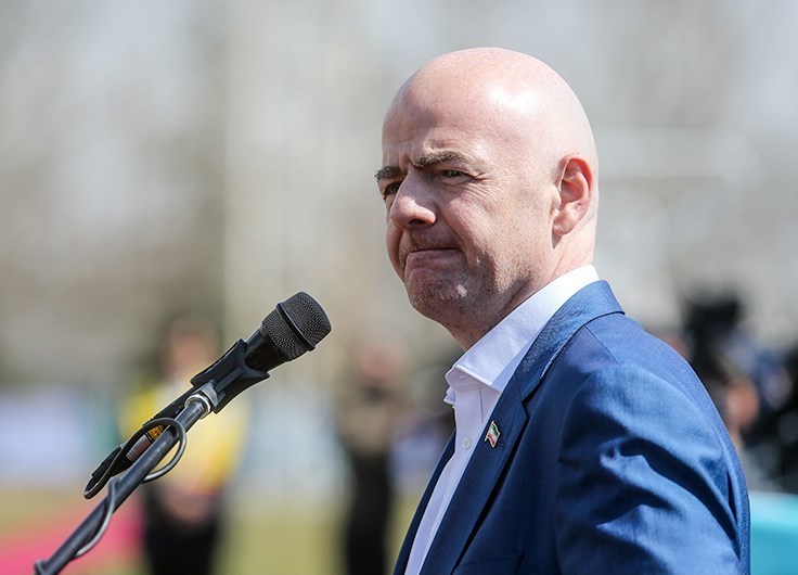 Șeful FIFA se folosește de banii saudiților pentru a dezvolta fotbalul în țările sărace. A fost anunțat un program pentru oferit împrumuturi