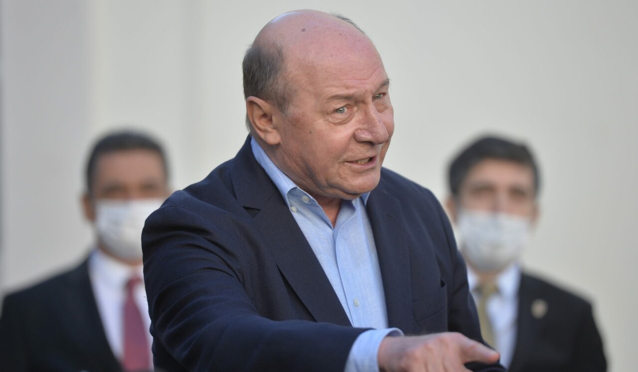 Ce spune Traian Băsescu despre problema pensiilor magistraților: „Nu există o cale de mijloc”