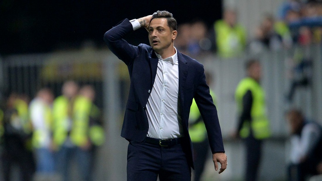 Lui Mirel Rădoi i s-a făcut rău la STADION. I s-a acordat primul ajutor în vestiar