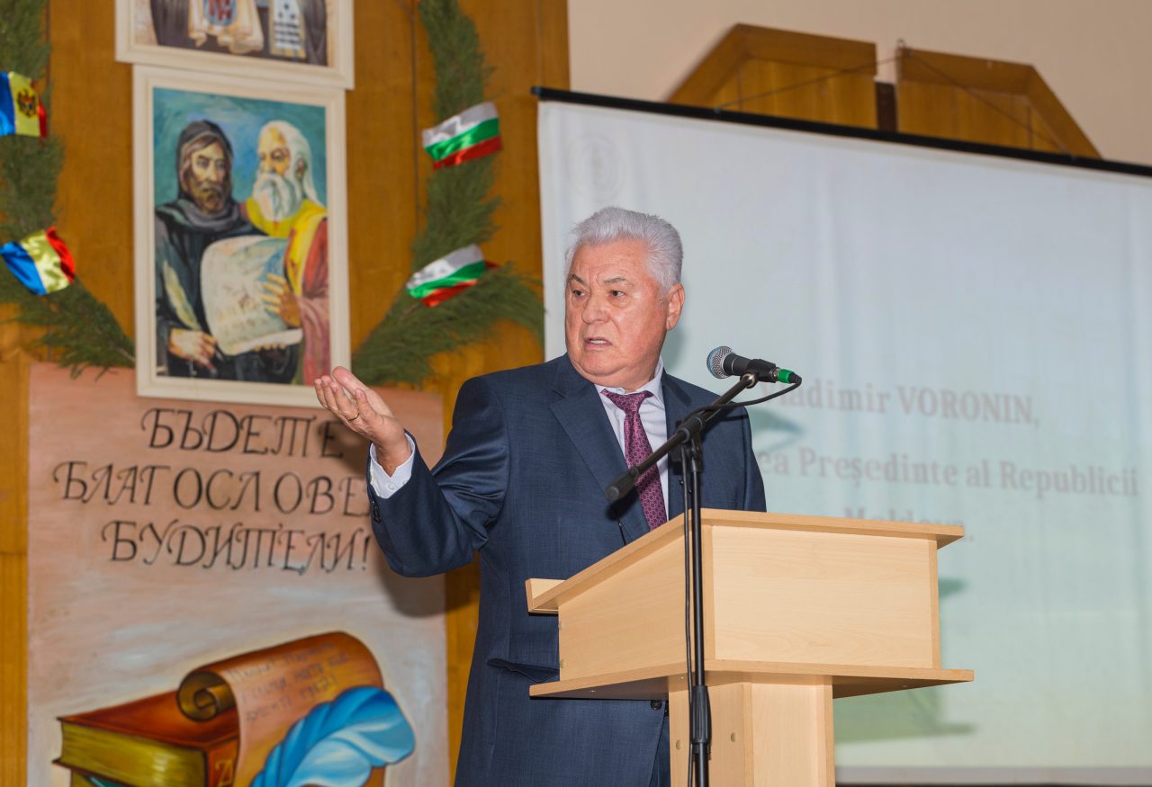 Vladimir Voronin a demisionat din fruntea Partidului Comunis