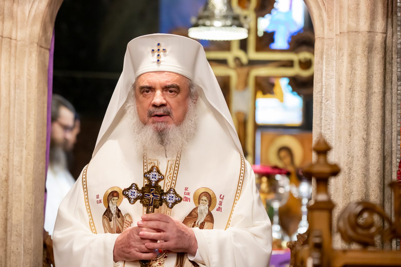 Patriarhul Daniel a transmis un mesaj de condoleanțe în urma tragediei din Elveția: „În aceste momente de întristare, înălţăm rugăciuni”