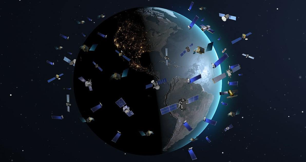 Elon Musk anunță lansarea a unui milion de sateliți pe orbită. Ce planuri are miliardarul