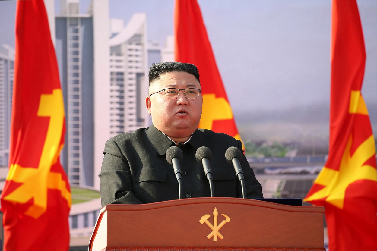 Kim Jong Un sfidează America. „Aroganță” sub ochii lui Donald Trump: marina nord-coreeană, echipată cu arme nucleare