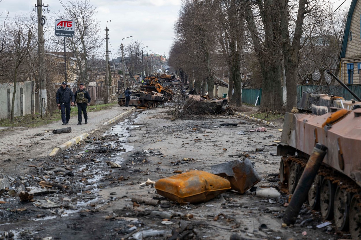 RĂZBOI în Ucraina, ziua 1314. Au fost identificați comandanții ruși vinovați de crimele de război din Bucea