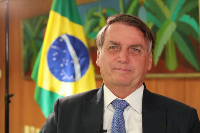 Jair Bolsonaro a fost reținut, deși a solicitat să fie arestat la domiciliu. Fostul președinte brazilian riscă închisoare pentru 27 ani