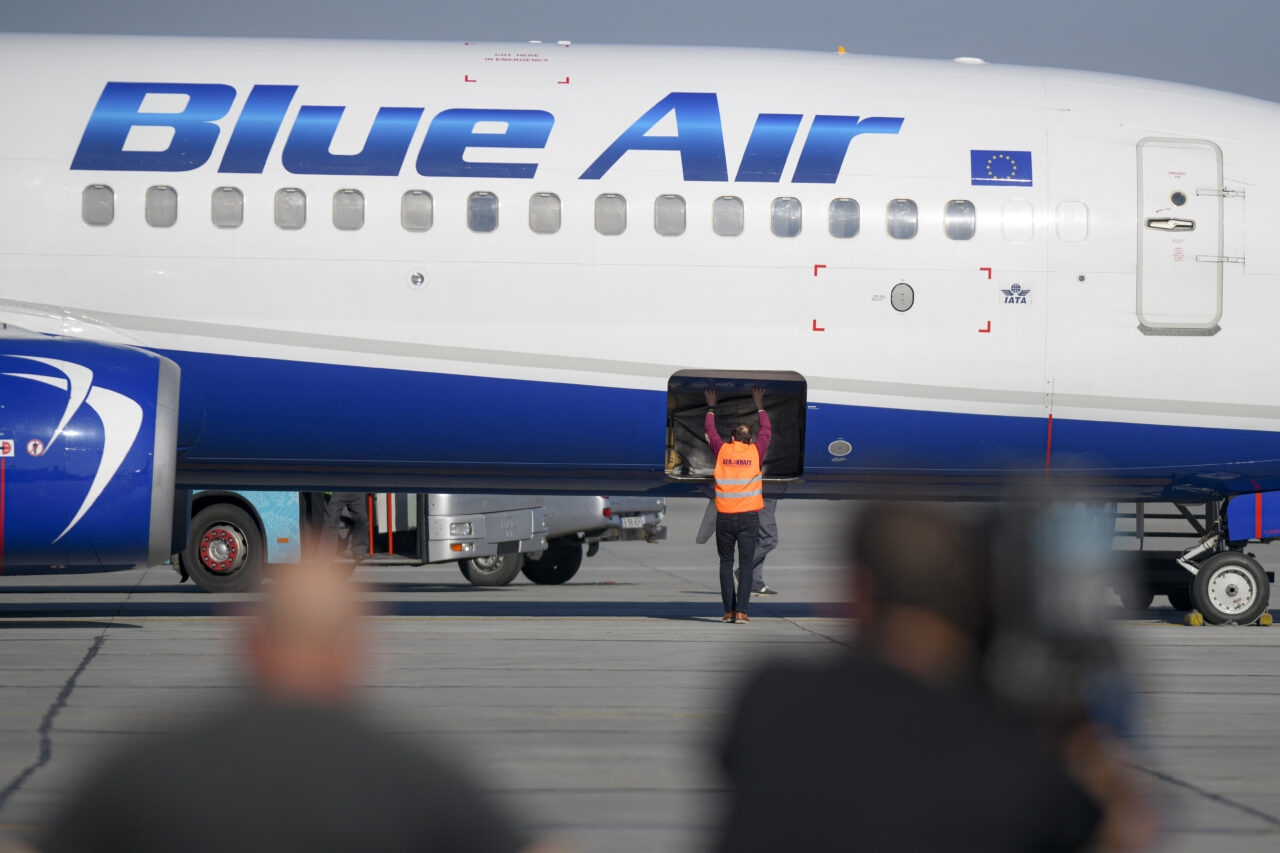 Bancă pe aeroportul Otopeni. Compania Națională de Aeroporturi a demarat procedura de licitație