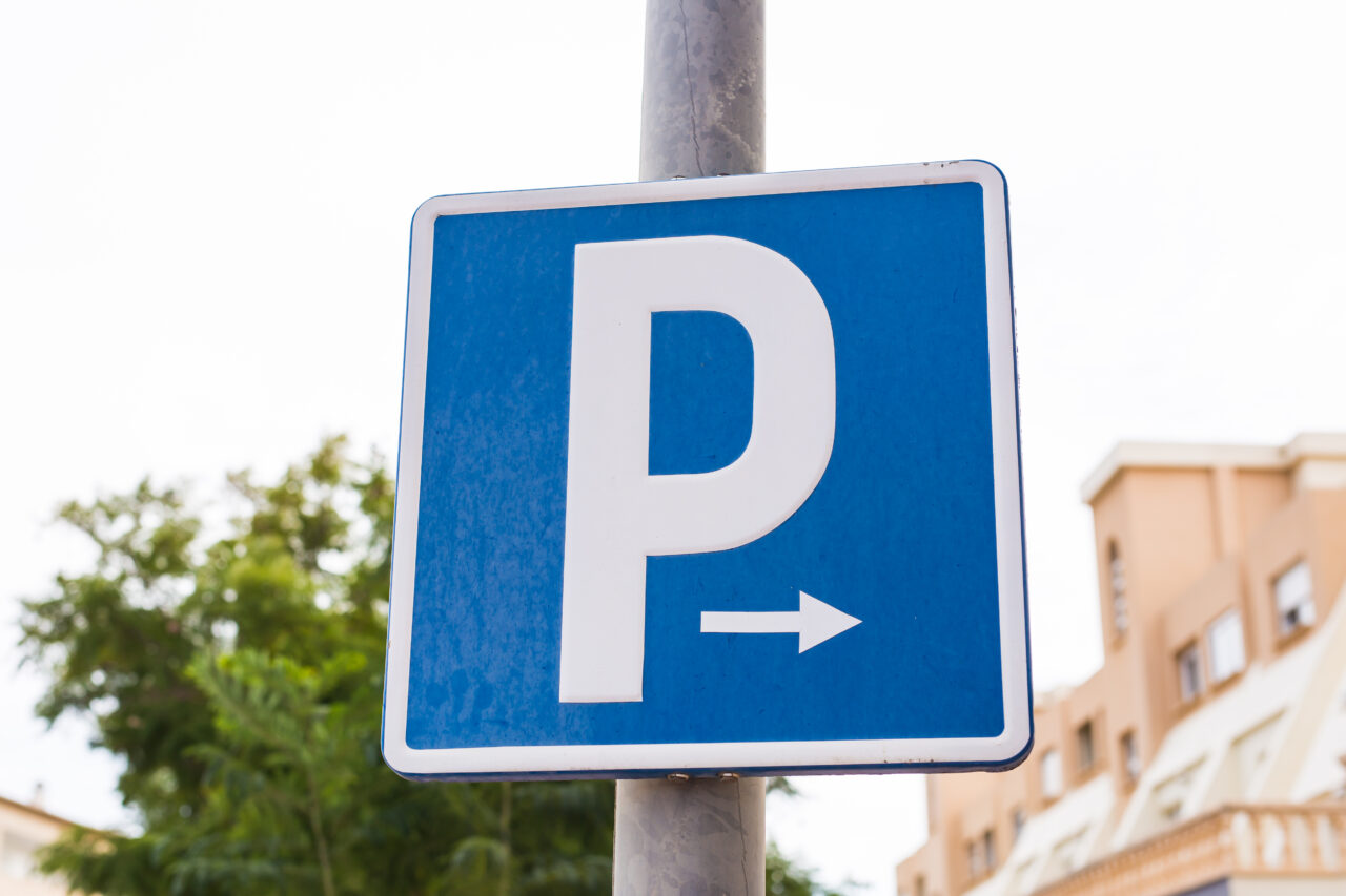 În ce oraș din România locul de parcare costă 558 de lei pe an