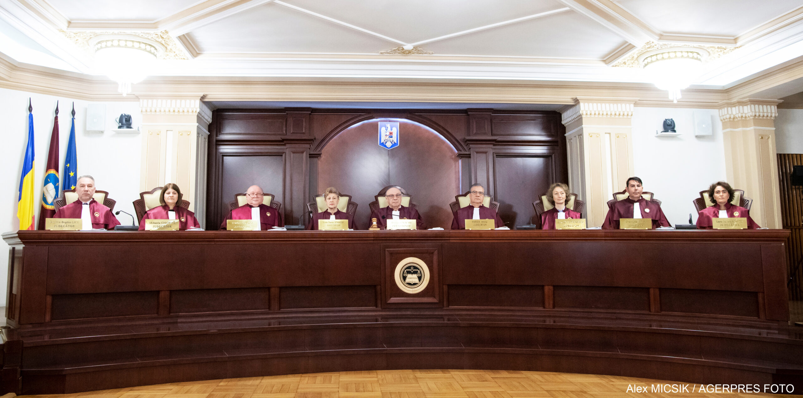 Decizia CCR și viitorul lui Bolojan: ce urmează?