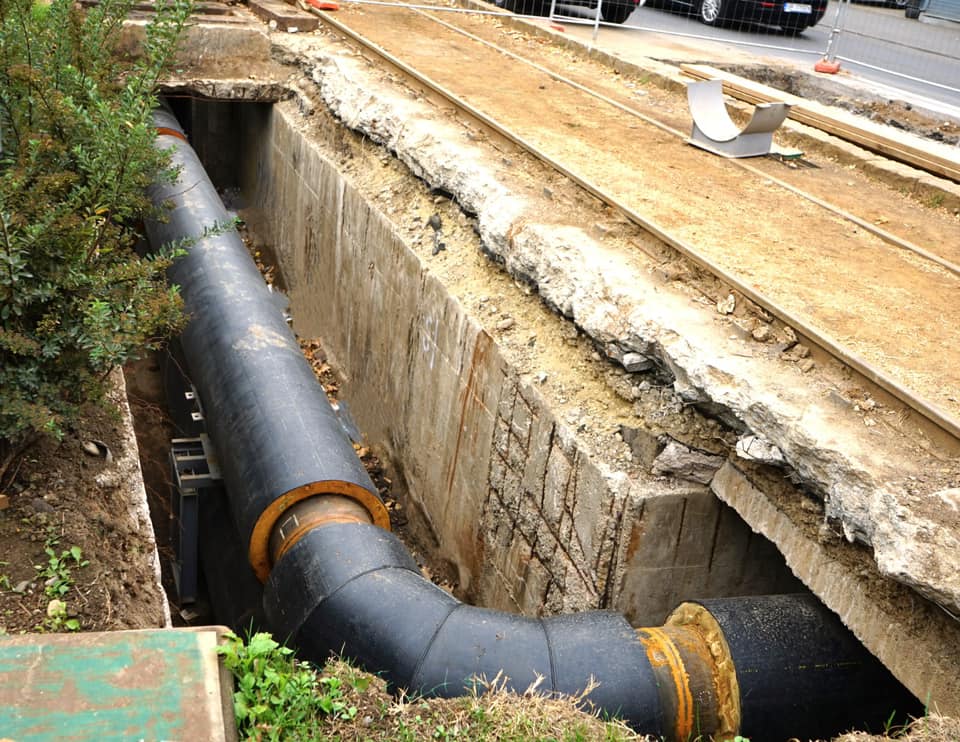 Prefectul Capitalei anunță închiderea tuturor străzilor pe sub care trec conducte de gaze. Pericolul de explozie e foarte mare