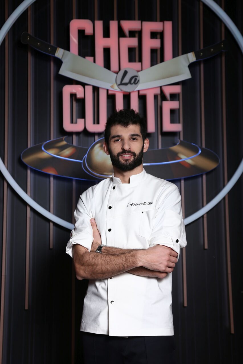 În cartea sa, celebrul chef Richard povestește ABUZURILE pe care le-a trăit în restaurantele pentru care a lucrat: „Bătaia aia în bucătărie…”