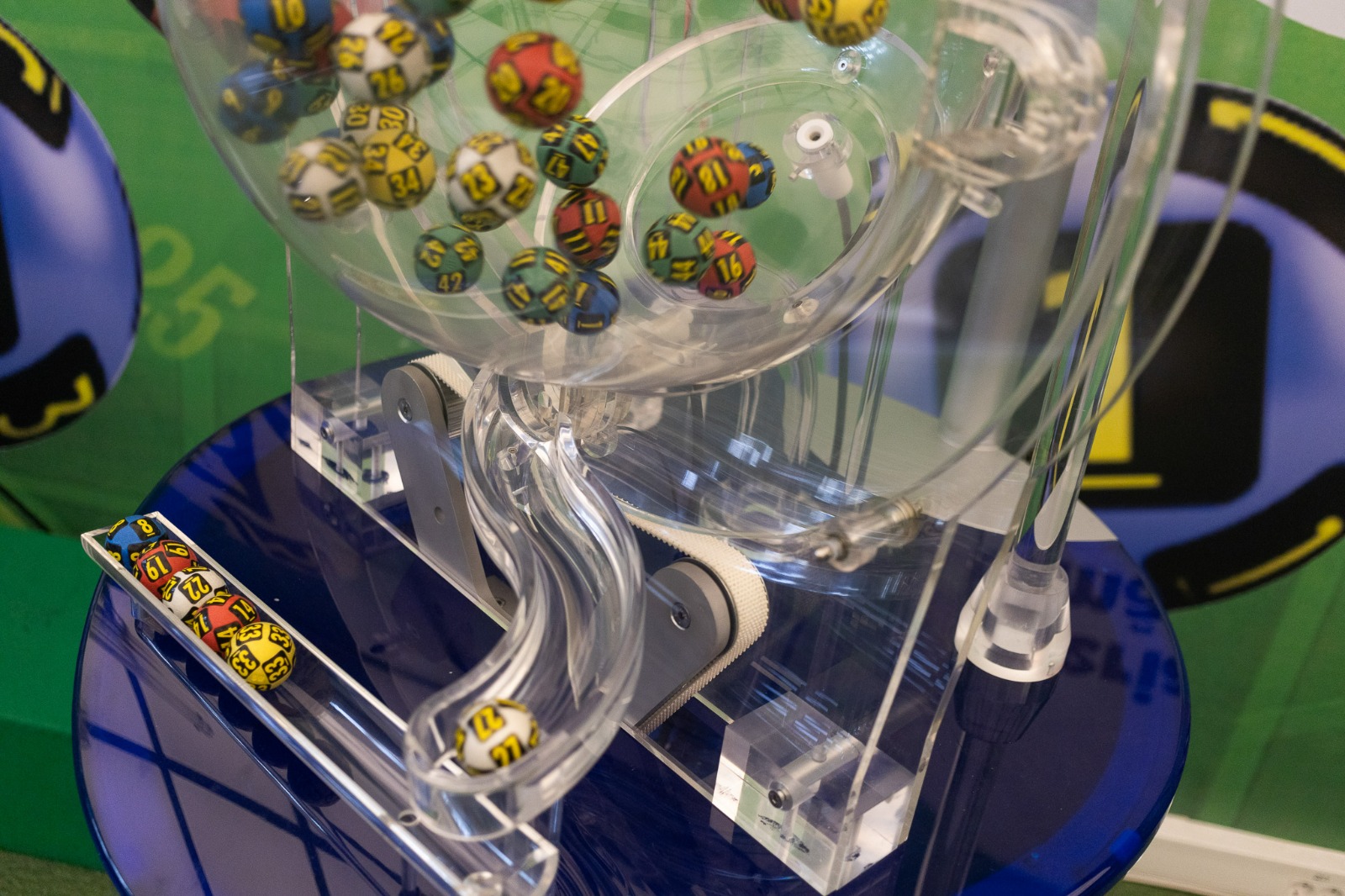 Trageri loto joi, 20 noiembrie 2025