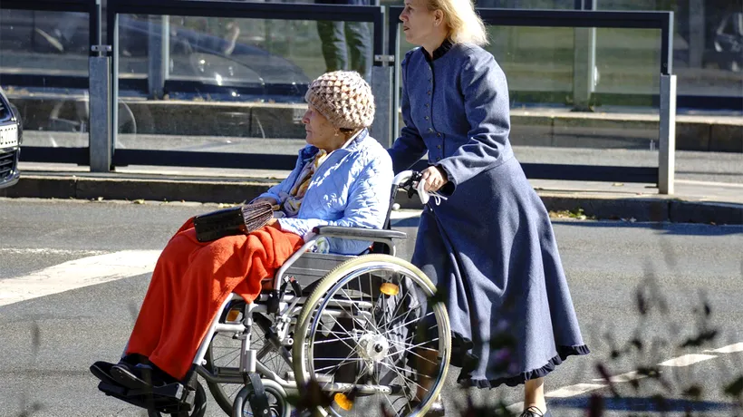 Evaziune fiscală de proporții în Italia. Opt badante nu au declarat venituri de 500 de mii de euro