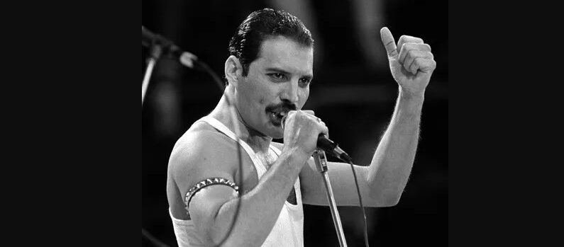 Fiica „secretă” a lui Freddie Mercury s-a stins din viață la doar 48 de ani. Femeia s-a luptat mai mulți ani cu o boală extrem de rară