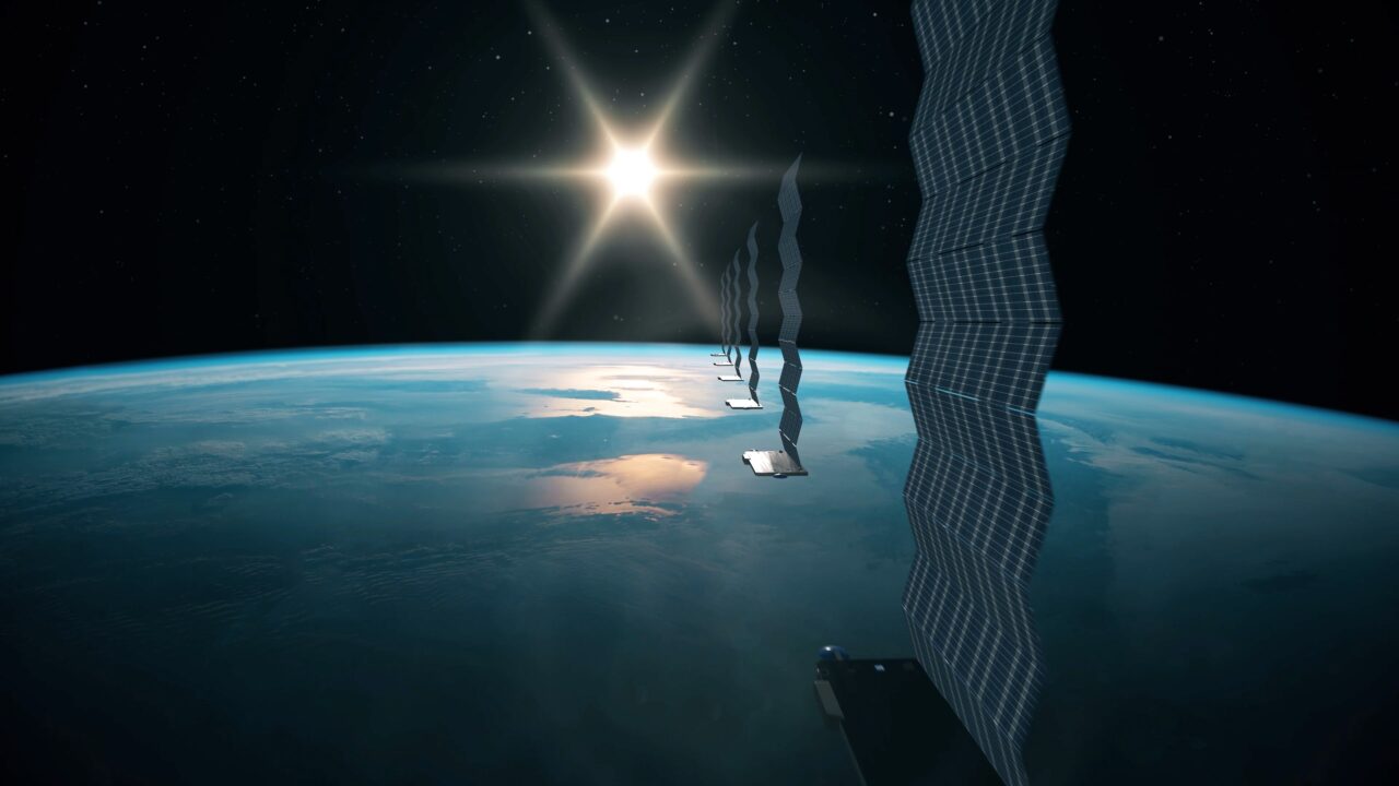 Cine este omul care controlează două treimi din sateliții activi de pe orbita Pământului. NASA a lansat un avertisment puternic