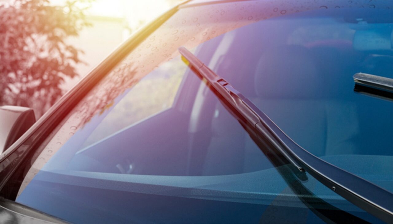 De ce ștergătoarele de parbriz fac zgomot și cum poți scăpa de scârțâit. Trucurile oferite de experții auto