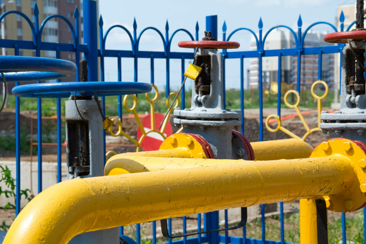 Teatrul absurdului, la diferență de 3 zile. Ministrul Energiei: România este cel mai mare producător de gaze din Europa / România va cumpăra gaze din SUA