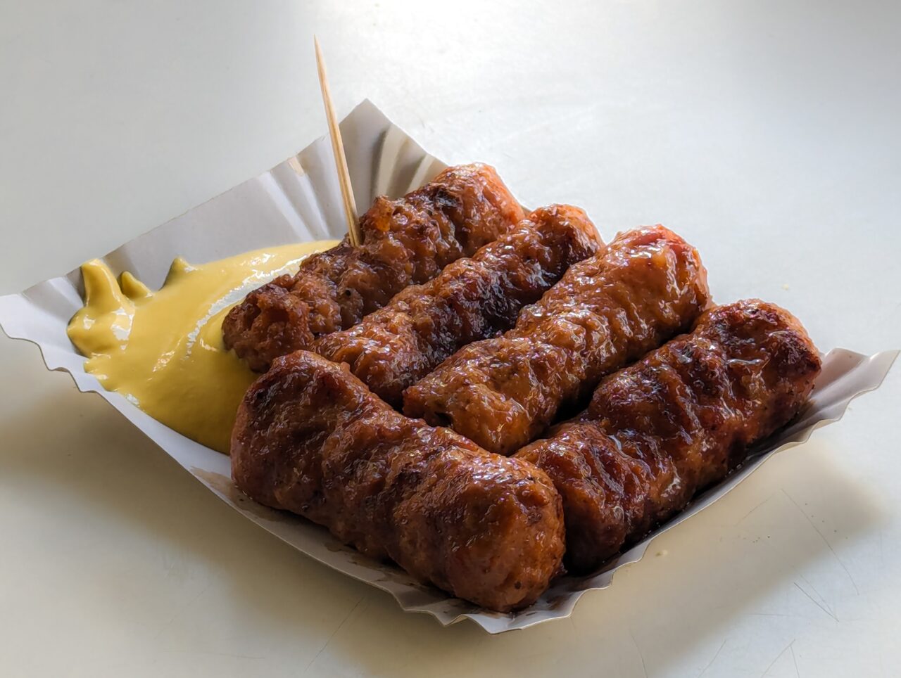 Rețeta originală de mici care datează de acum 100 de ani. De ce ingrediente ai nevoie