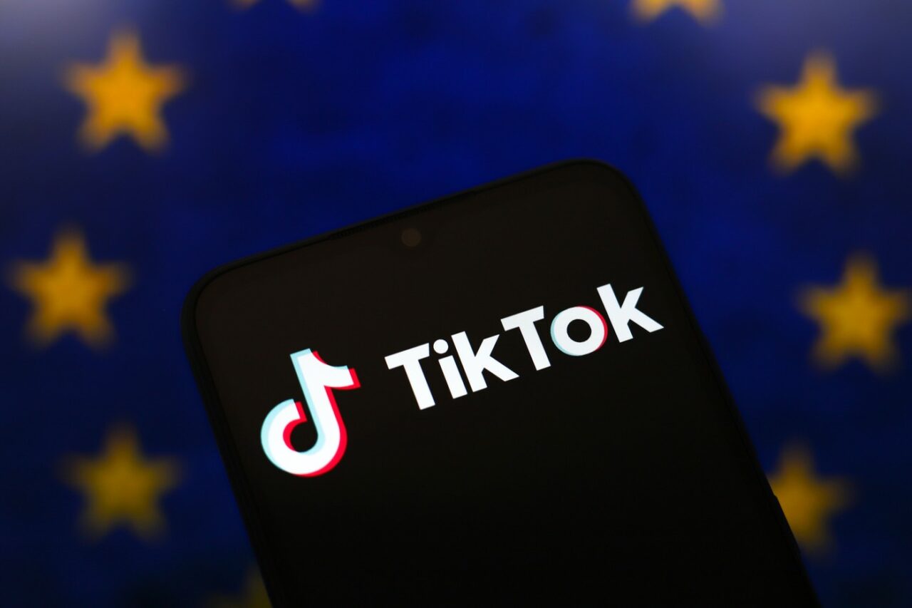 TikTok întărește controlul vârstei în Europa. Mii de conturi vor fi blocate. Ce se schimbă pentru utilizatorii din Europa