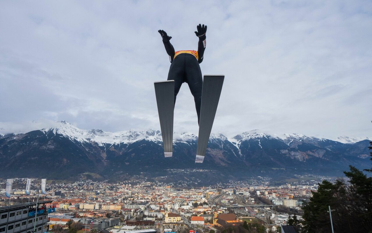 Începe Turneul Celor Patru Trambuline