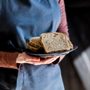 Rețetă de pâine integrală cu doar 8 ingrediente. Cum o poți prepara rapid și sănătos, acasă