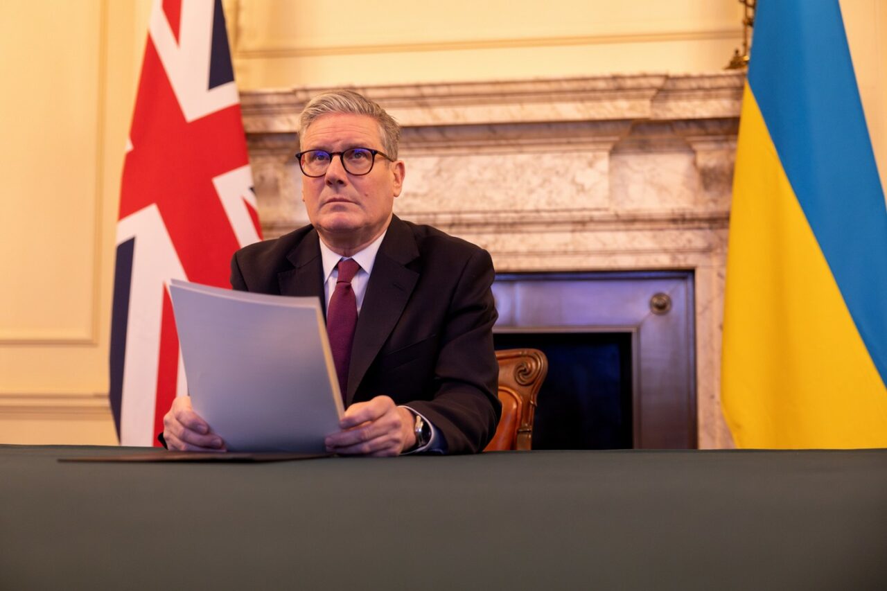 Premierul Marii Britanii: Avioanele britanice sunt pe cerul Orientului Mijlociu