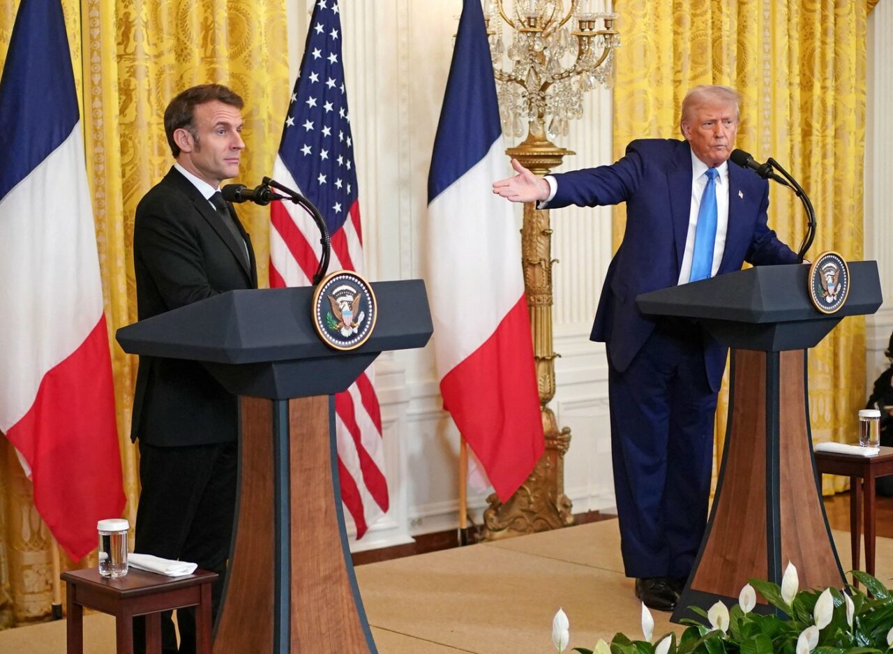 Trump și Macron, „la cuțite”, pe fondul tensiunilor din Ormuz: „Este maltratat de soția sa și abia își revine”