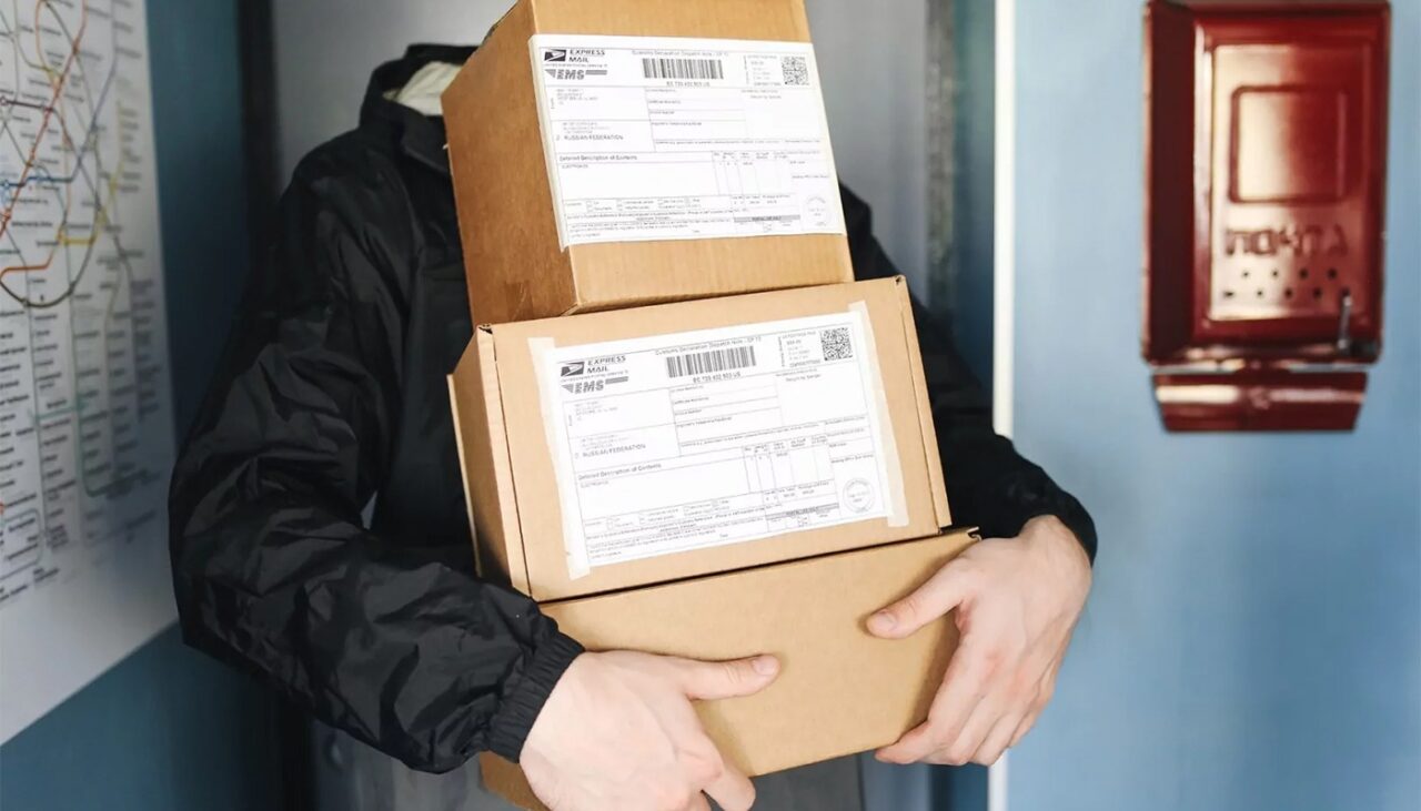 Ce poți face, dacă nu ți-a mai ajuns COLETUL comandat online. Cum ești despăgubit și cine este responsabil