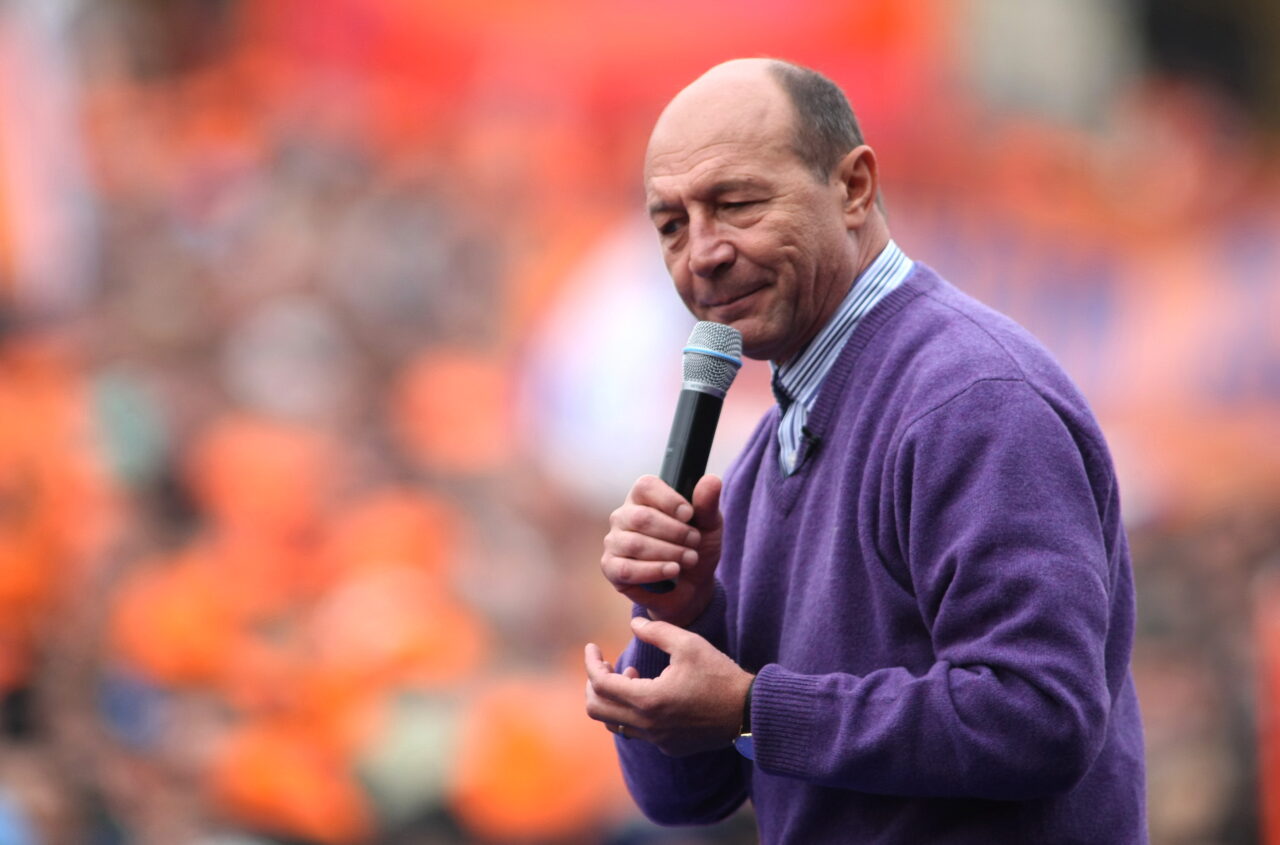 Avertismentul lui Băsescu după alegerile din Moldova: Sub control MOSCOVIT, infrastructura Chișinăului ar putea fi utilizată împotriva Ucrainei