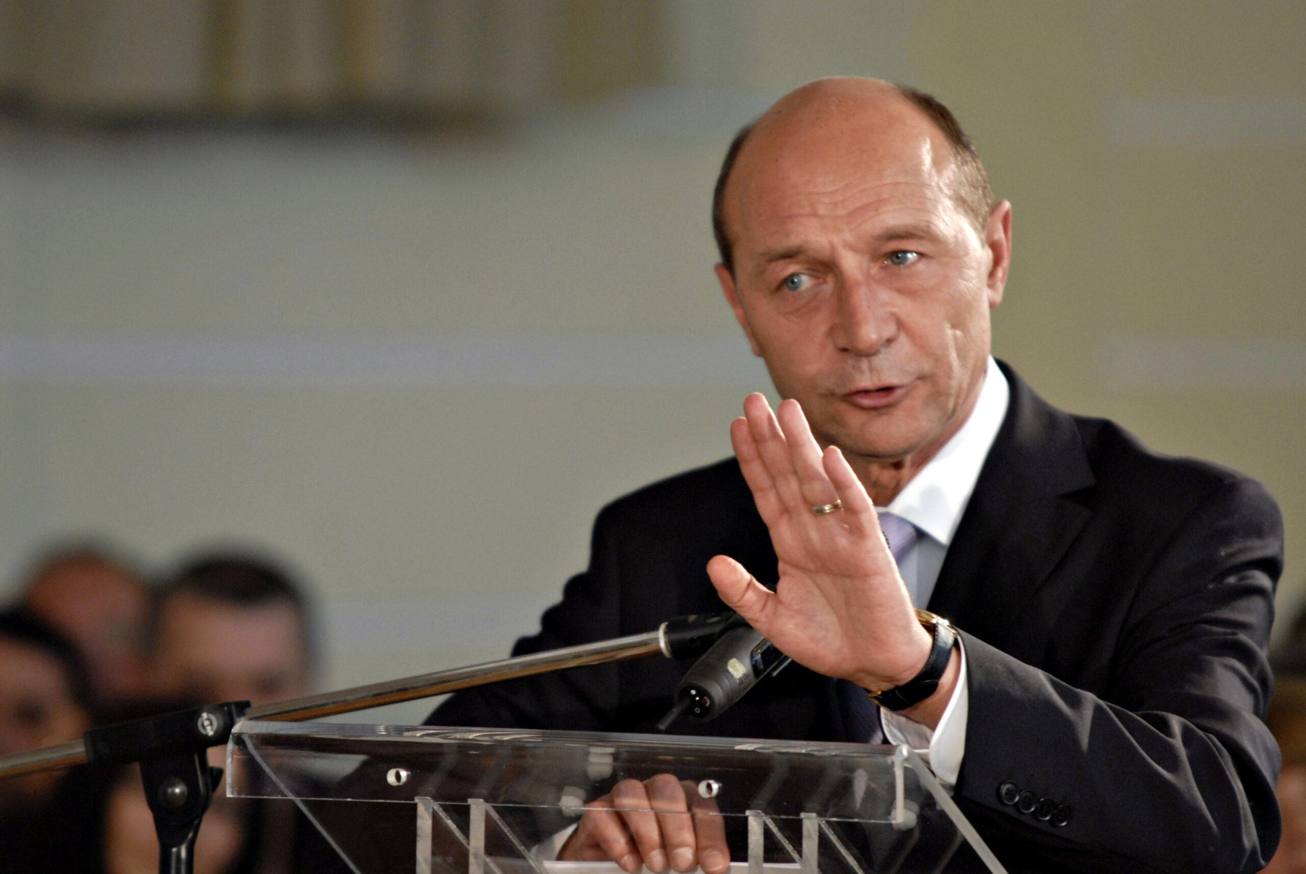 Băsescu ironizează ambasadorul Rusiei după acuzațiile lui Georgescu