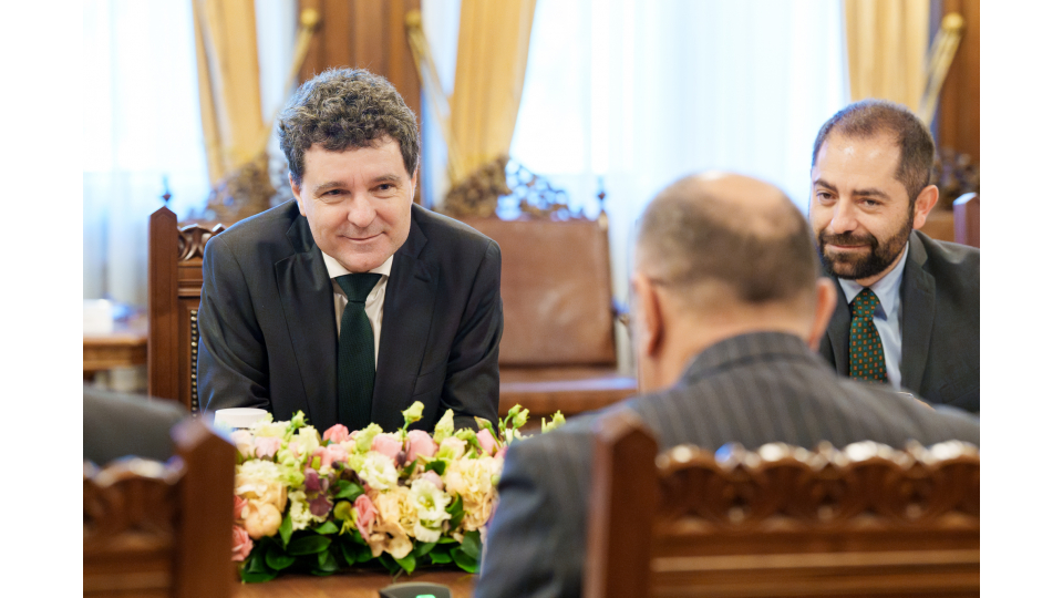 Cristian Tudor Popescu ironično svetoval Nicușorju Danu o zamenjavi premierja