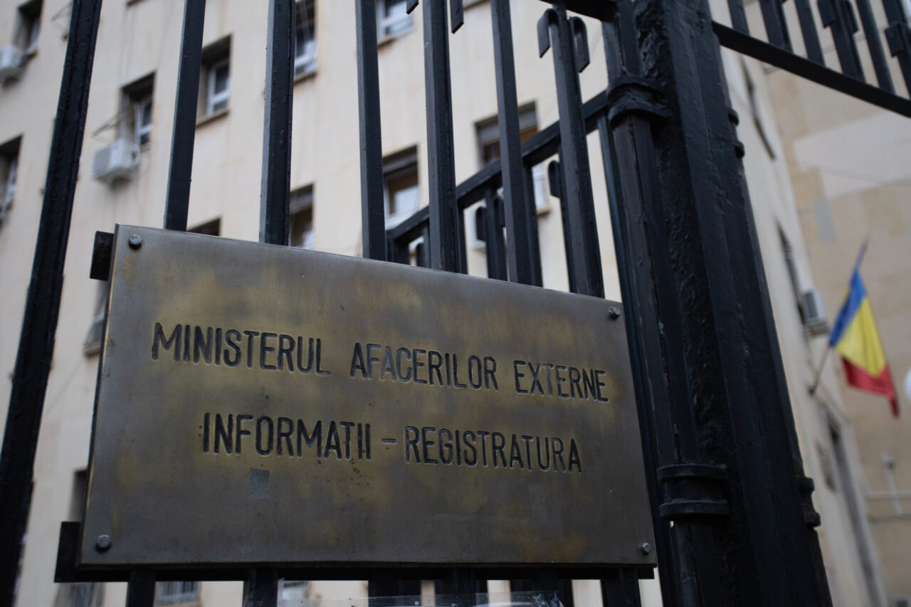 Atenţionare de călătorie emisă de MAE: Cod roşu de vânt, ploi şi mare agitată, în Arhipelagul Madeira (Portugalia)