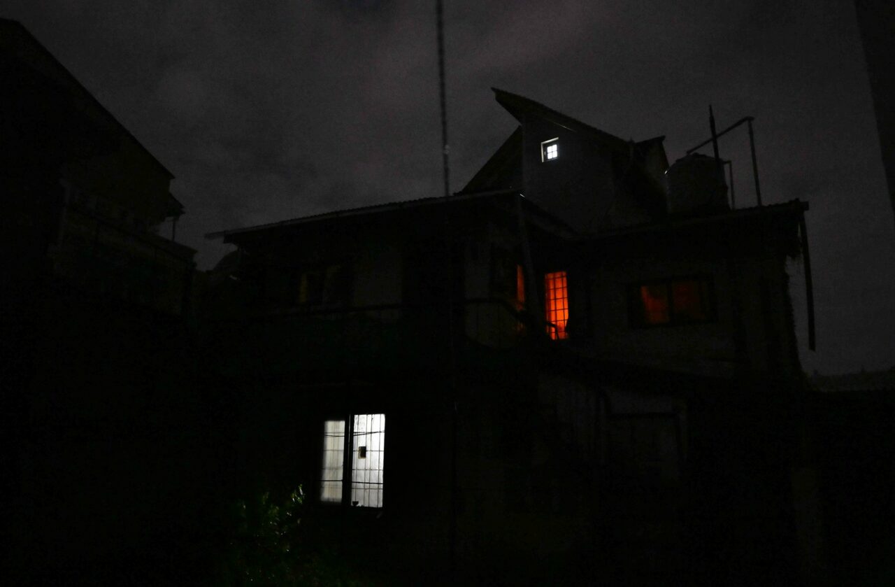 România ar fi evitat ca prin minune, de două ori, un blackout în 2025. Care este singurul an în care S-A STINS LUMINA în țara noastră