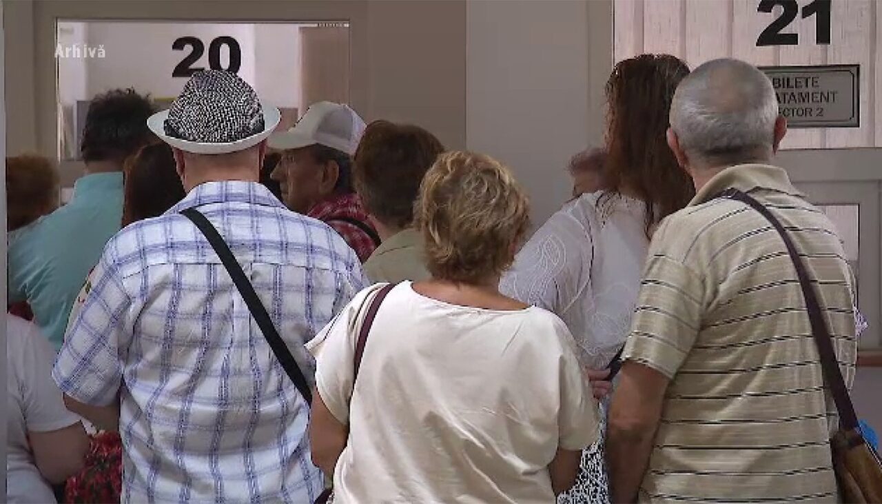 Pensionarii sunt nevoiți să se împrumute de Sărbători. Ce alternative au seniorii pentru a face față cheltuielilor