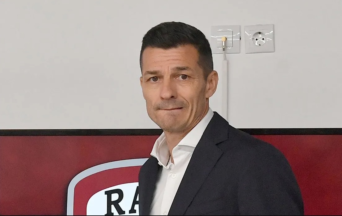 Costel Gâlcă, primele CRITICI pe care le primește de la patronii Rapidului! „Vrem să jucăm altfel”