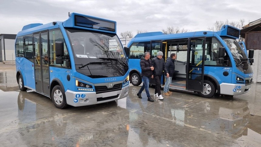 Afacerea microbuzelor școlare electrice. Sumele EXORBITANTE cheltuite de primării