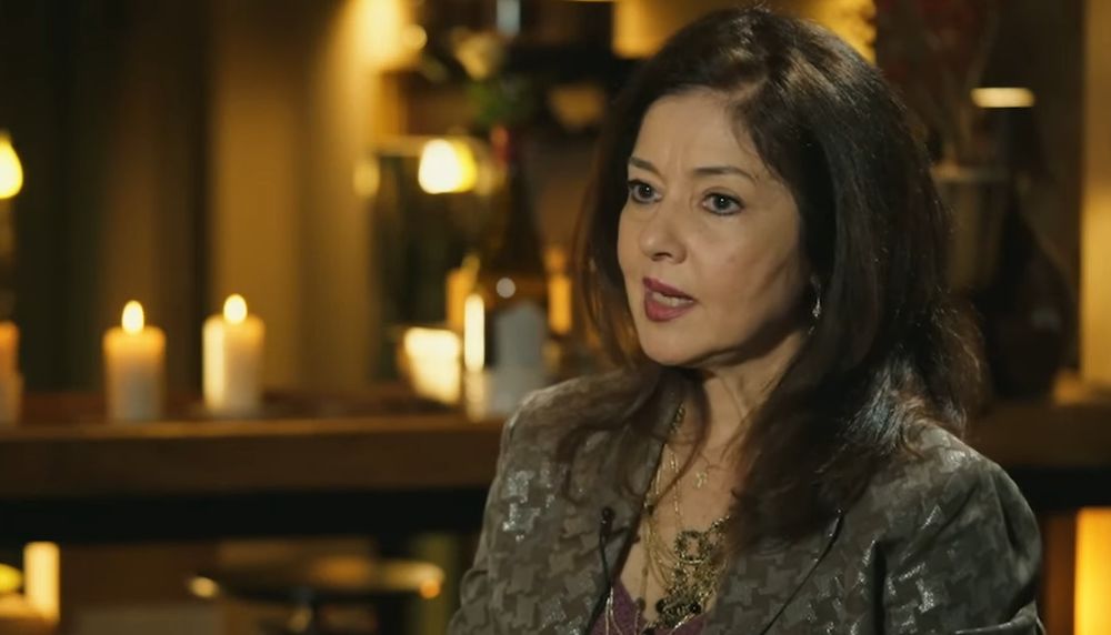 FOTO / Oana Sîrbu dă detalii despre FIUL său. ”Mă trezesc acum că am copil de 16 ani şi jumătate şi mi-e dor de el de când avea 4-5 ani”
