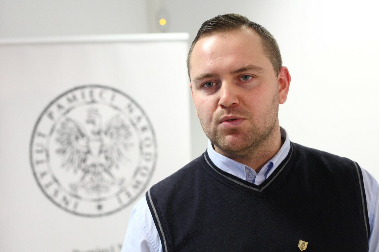 România scade indemnizația de creștere a copilului, Polonia vrea eliminarea completă a impozitelor. “Trebuie să găsim bani pentru familiile poloneze!”
