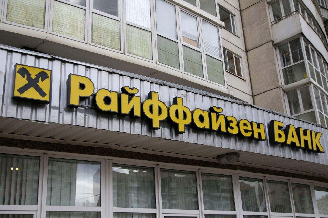 PROFIT de 1,05 miliarde de dolari pentru subsidiara Raiffeisen din Rusia, în ciuda presiunilor UE şi SUA